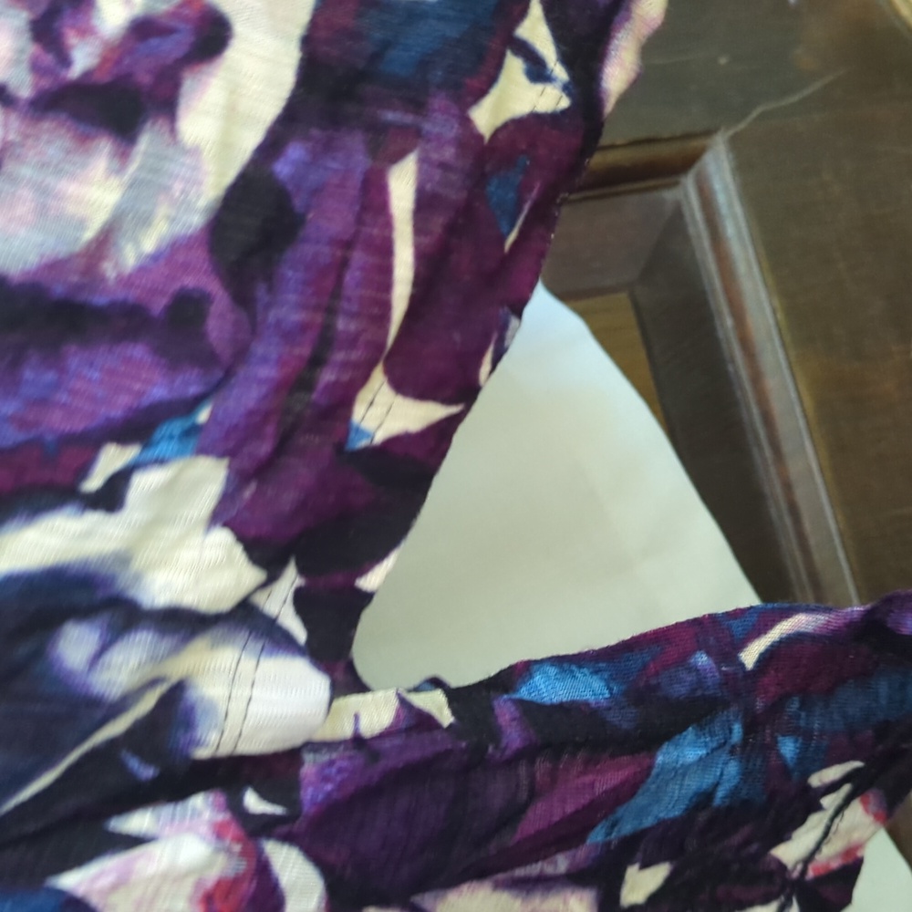 33" length tunic, side slits - Picture 2 of 5